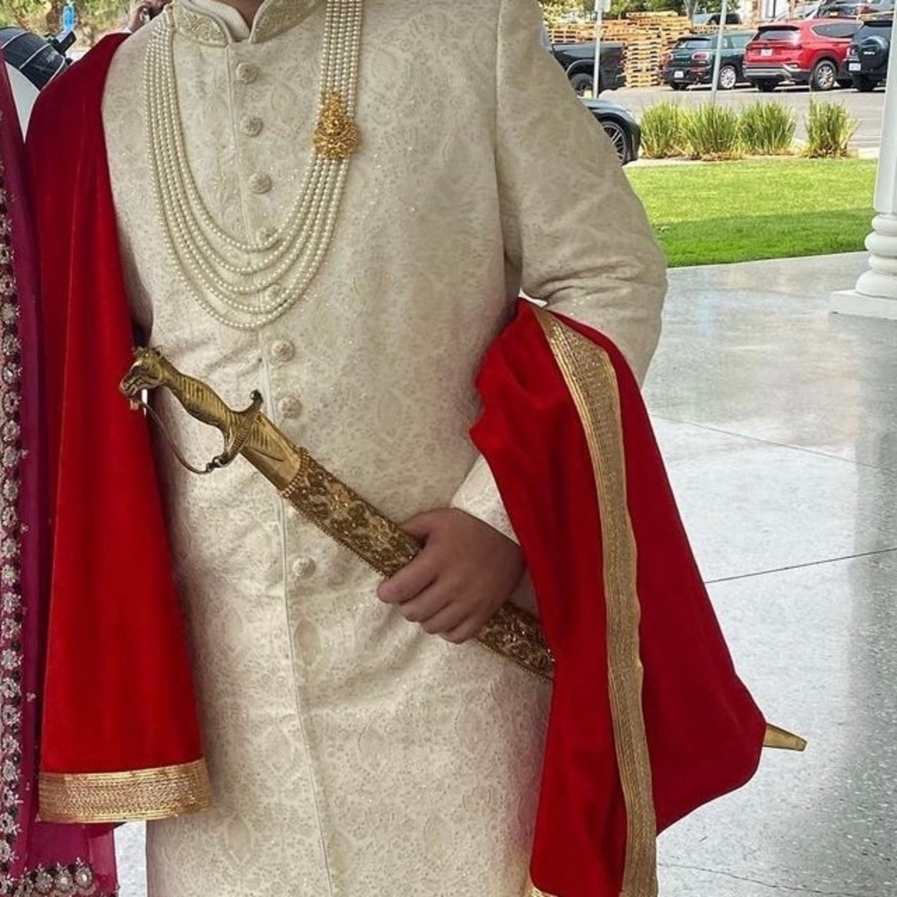 Groom Sherwani - Picture 3 of 12